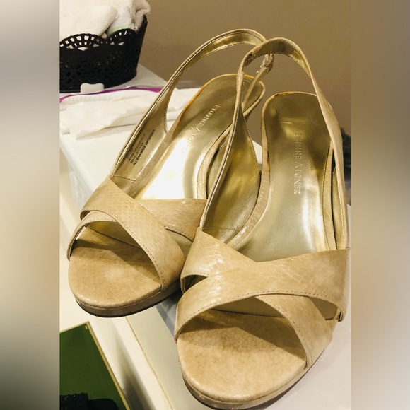 Sling Back Sansals - Picture 6 of 8